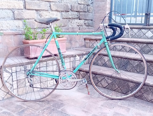 Bianchi rekord 746 year - rekord,